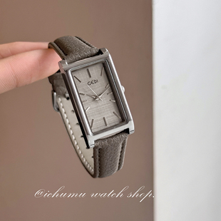 初目iChumu手表女高级感皮带表方形石英表极简风女士女款2025新款