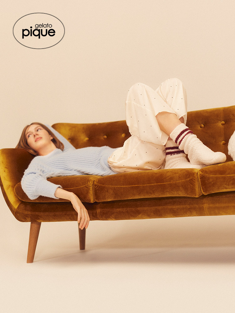 젤라토 피케 가을 겨울 여성상의와 잠옷 단색 골지 부드러운 하프 벨벳 동물 년 PWNT224049