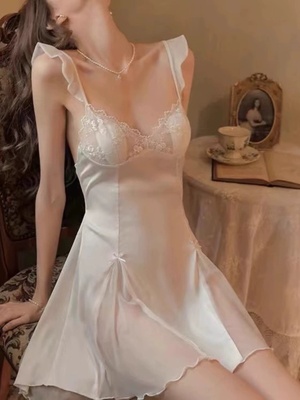 维多利亚性感睡衣女夏季带胸垫冰丝纯欲蕾丝吊带睡裙两件套高级感