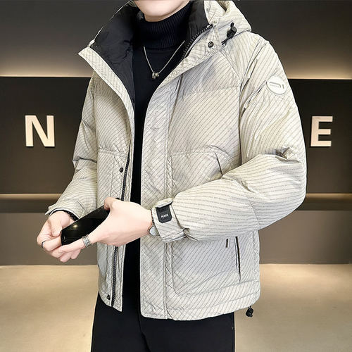 羽绒服男士冬季2025新款潮牌连帽袄子轻薄保暖短款加厚外套男冬装