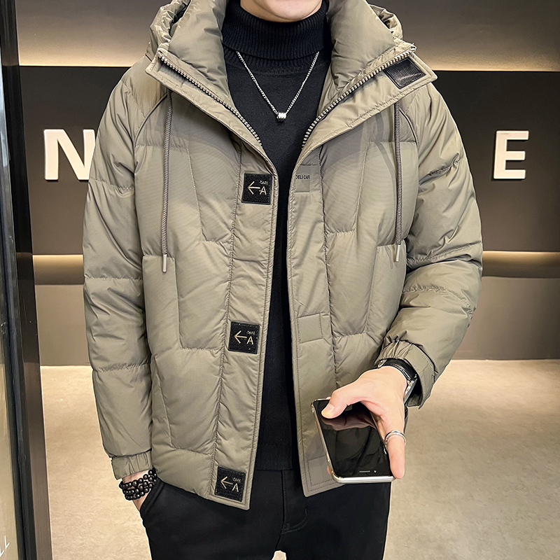 羽绒服男轻薄立领冬季潮牌2025年新款修身短款袄子痞帅高级感外套