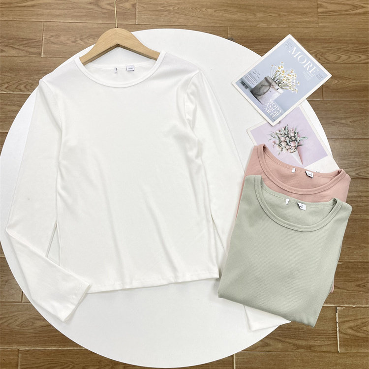 A2韩单大牌~26春新款罗纹柔软外单纯元女圆领薄打底衫J基础不挑人