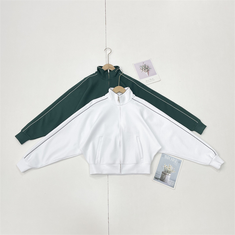 X1极简松弛感O+外单26春新款女插肩袖开衫蝙蝠款运动风短款外套