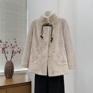 妈妈冬款环保皮草外套中老年人女装水貂绒皮毛一体短款立领大衣服