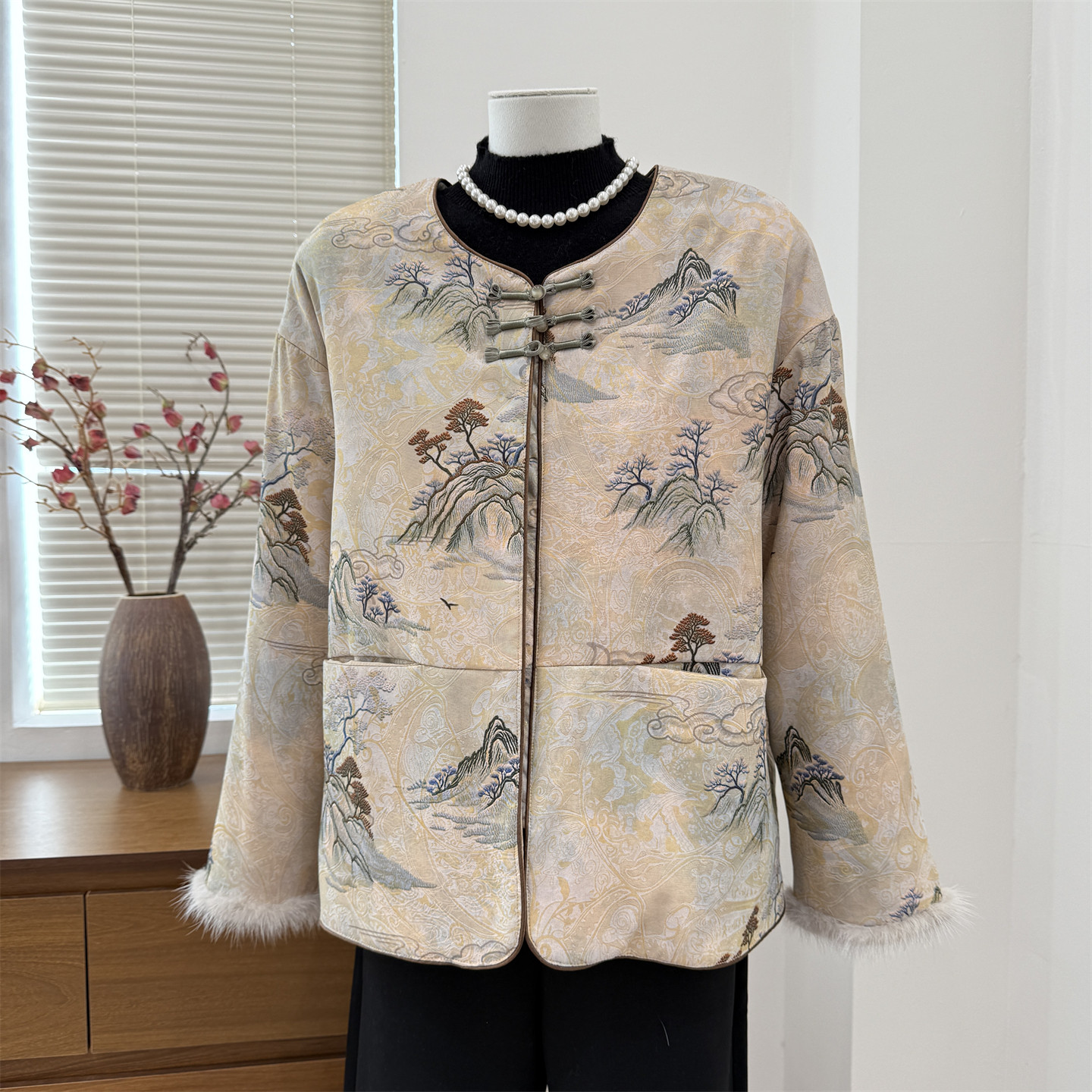 中年妈妈冬装棉衣外套国风复古奶奶棉服中老年秋冬高级感花棉袄女