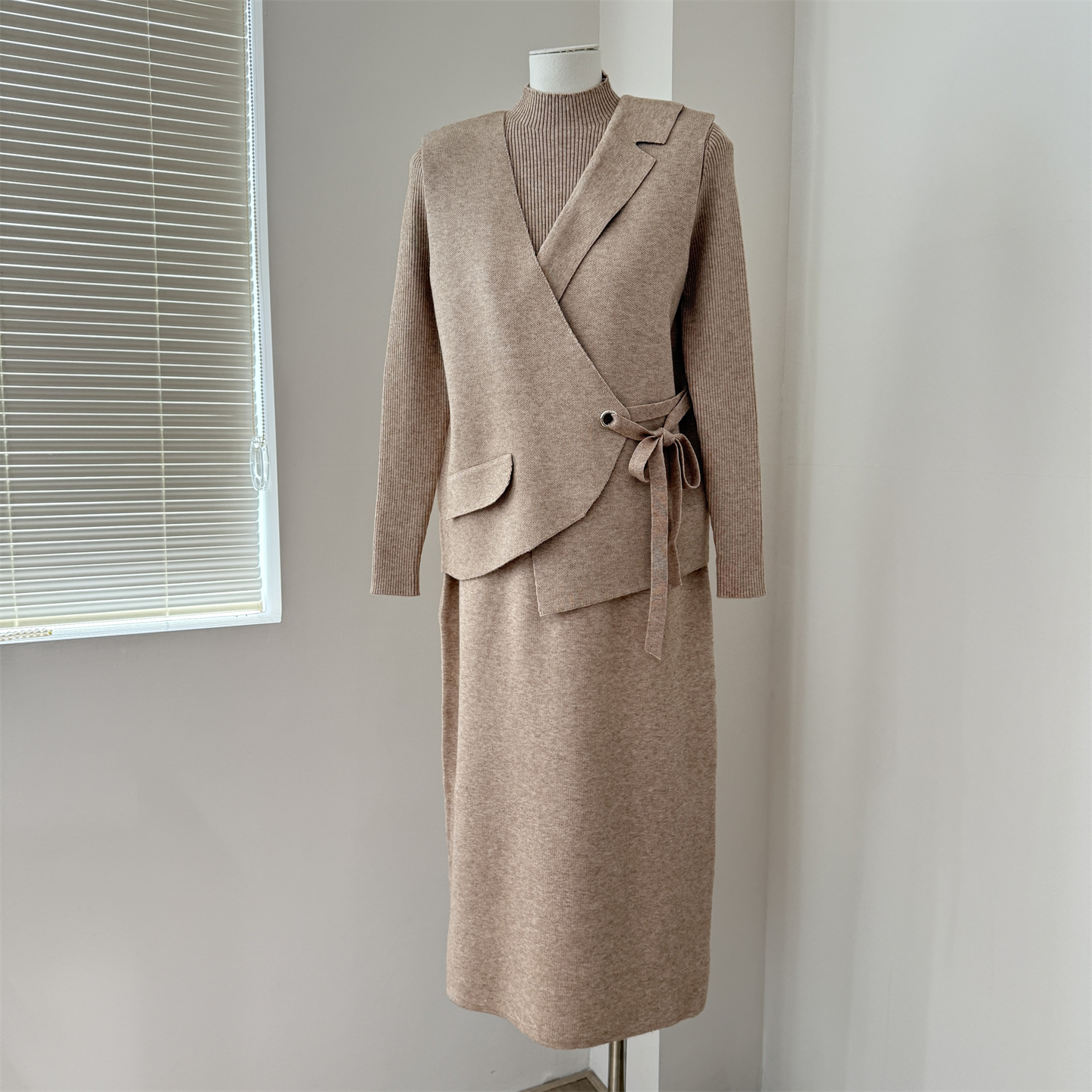 中老年秋冬阔太太连衣裙