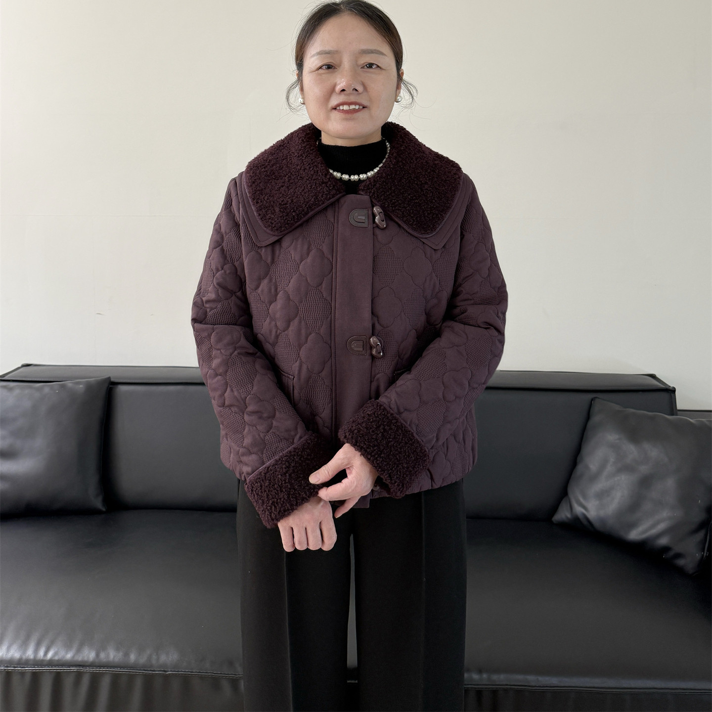 妈妈款时尚羽绒棉服冬季