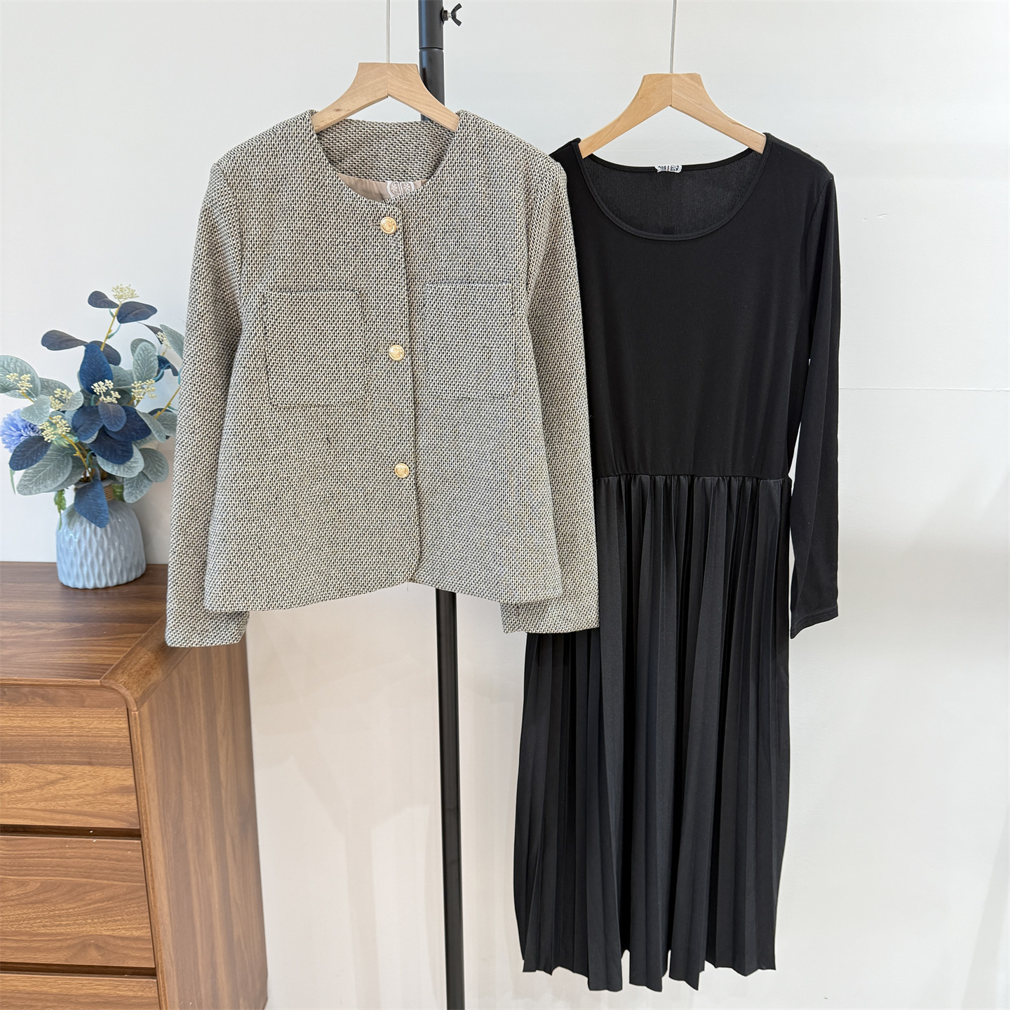 妈妈春装连衣裙时尚两件套2026新款中老年女春秋外套阔太太套装裙