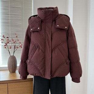 中年妈妈冬装羽绒服2025新款时尚洋气白鸭绒中老年女冬季戴帽外套