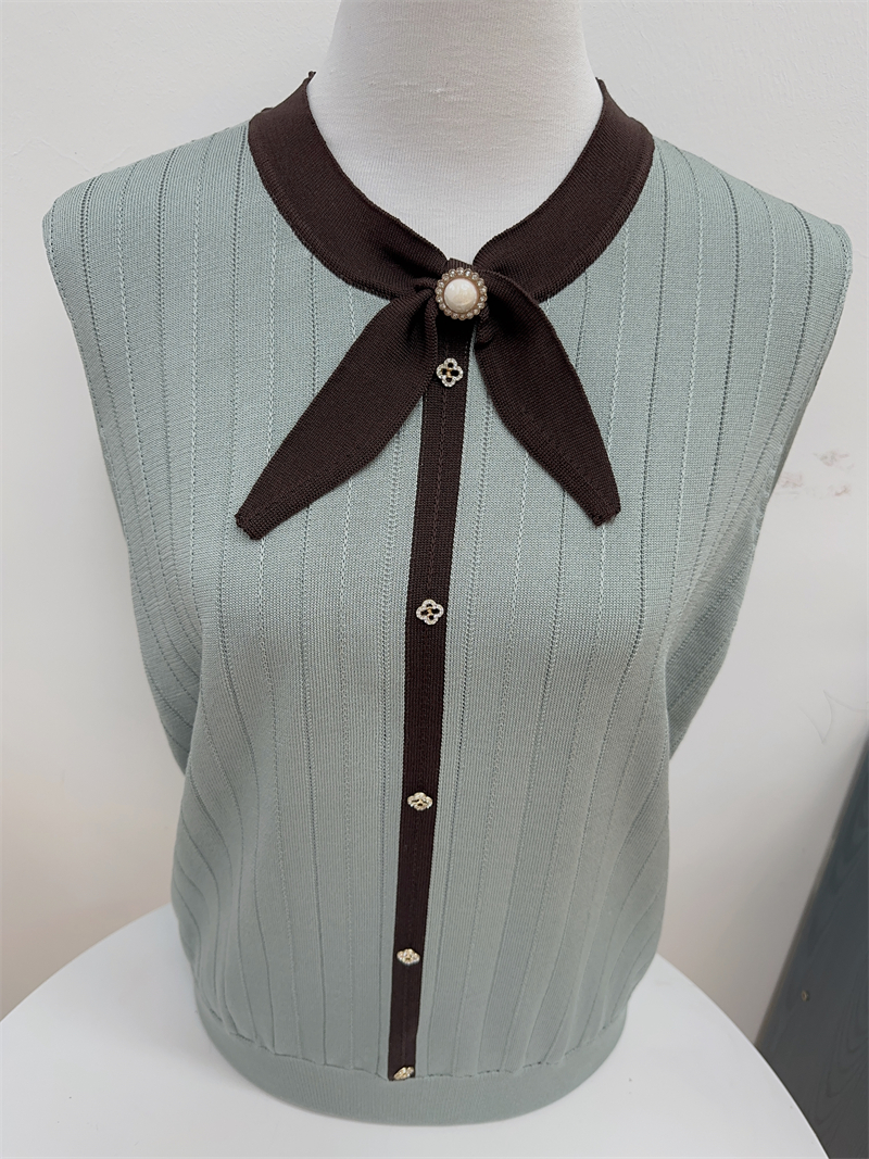 妈妈春装洋气针织小衫中年女装薄