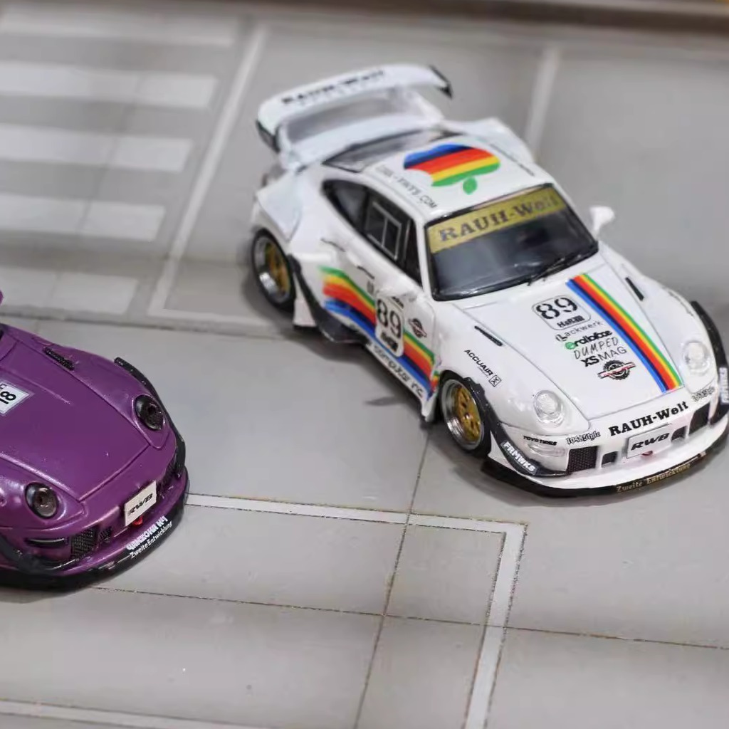 SW1:64 保时捷RWB 993 苹果 992 系列小比例仿真合金汽车模型摆件