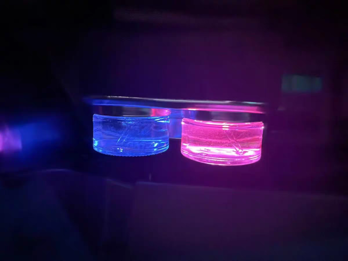 双香负离子香氛净化系统所有车型都可以安装双出香管双负离子Pro