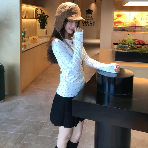 碎花满印纯欲花边字母贴布长袖T恤女秋小众设计感显瘦减龄上衣潮