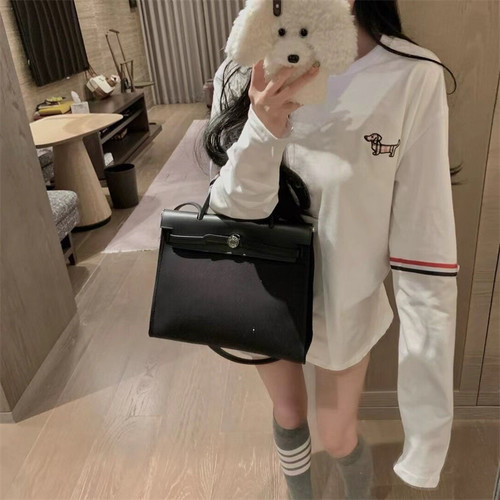 小狗刺绣织带长袖T恤女秋季新款