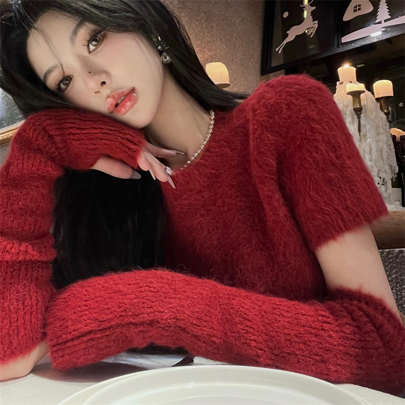 纯欲圣诞红色短袖带袖套毛衣女