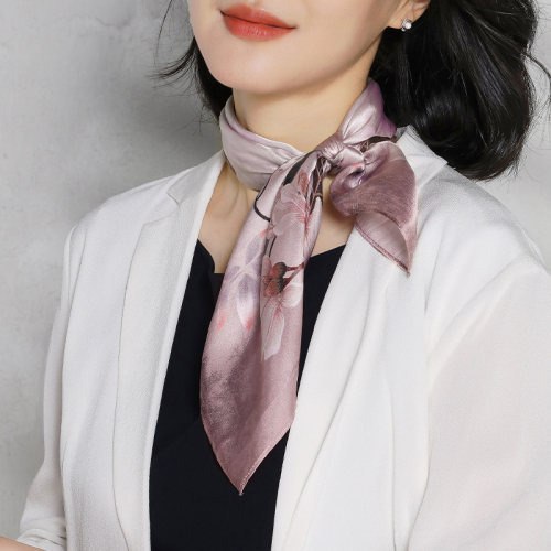 国风真丝小方巾丝巾妈妈系脖围巾