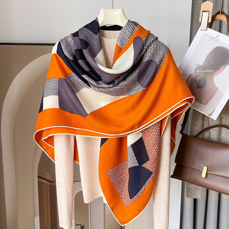 橘色马儿围巾高级感丝毛披肩外搭