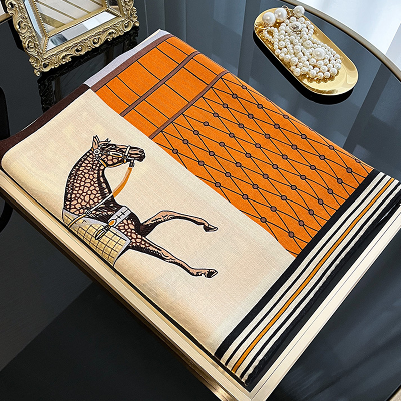 披风骏马丝毛围巾披肩外搭大方巾