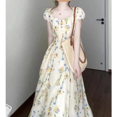 法式碎花连衣裙子女装夏季2025新款今年流行爆款海边度假气质长裙