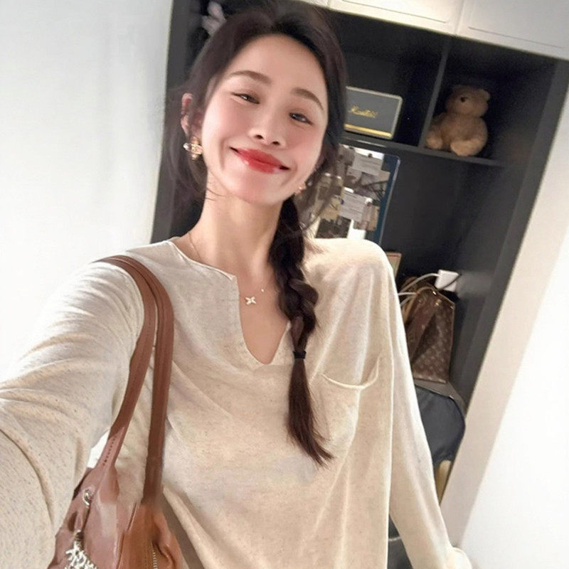 老钱风松弛感天丝亚麻V领