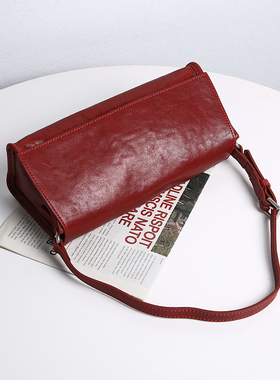 真皮红色女包小众高级感三角包手提单肩斜跨包头层牛皮复古腋下包