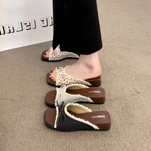 法式坡跟厚底拖鞋女夏季外穿碎花不累脚方头小清新凉拖鞋时尚女鞋
