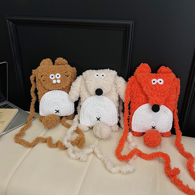 2025新款毛绒狐狸单肩斜挎包