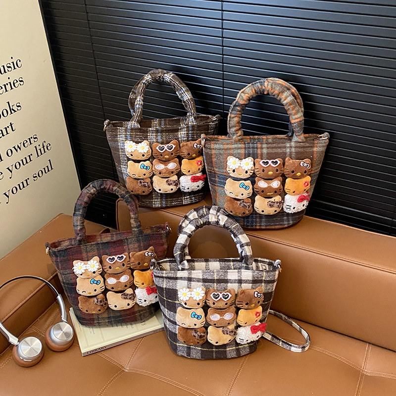 HeloKity手提水桶包女2025