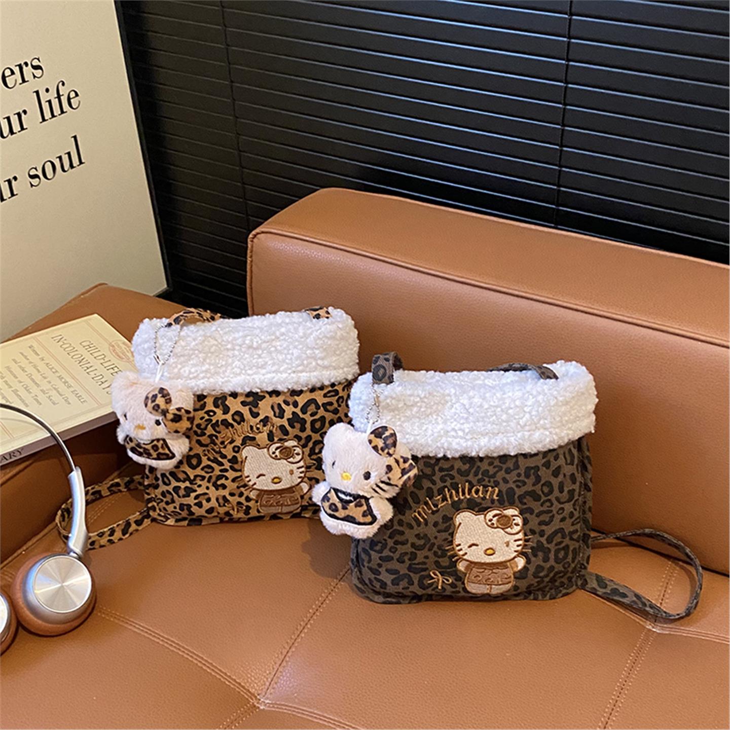 小众豹纹猫咪斜挎包女童超