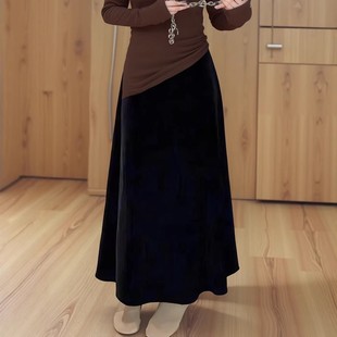 2026大码春季新款超好看春装半身裙绝美巨好看黑色丝绒A字长裙