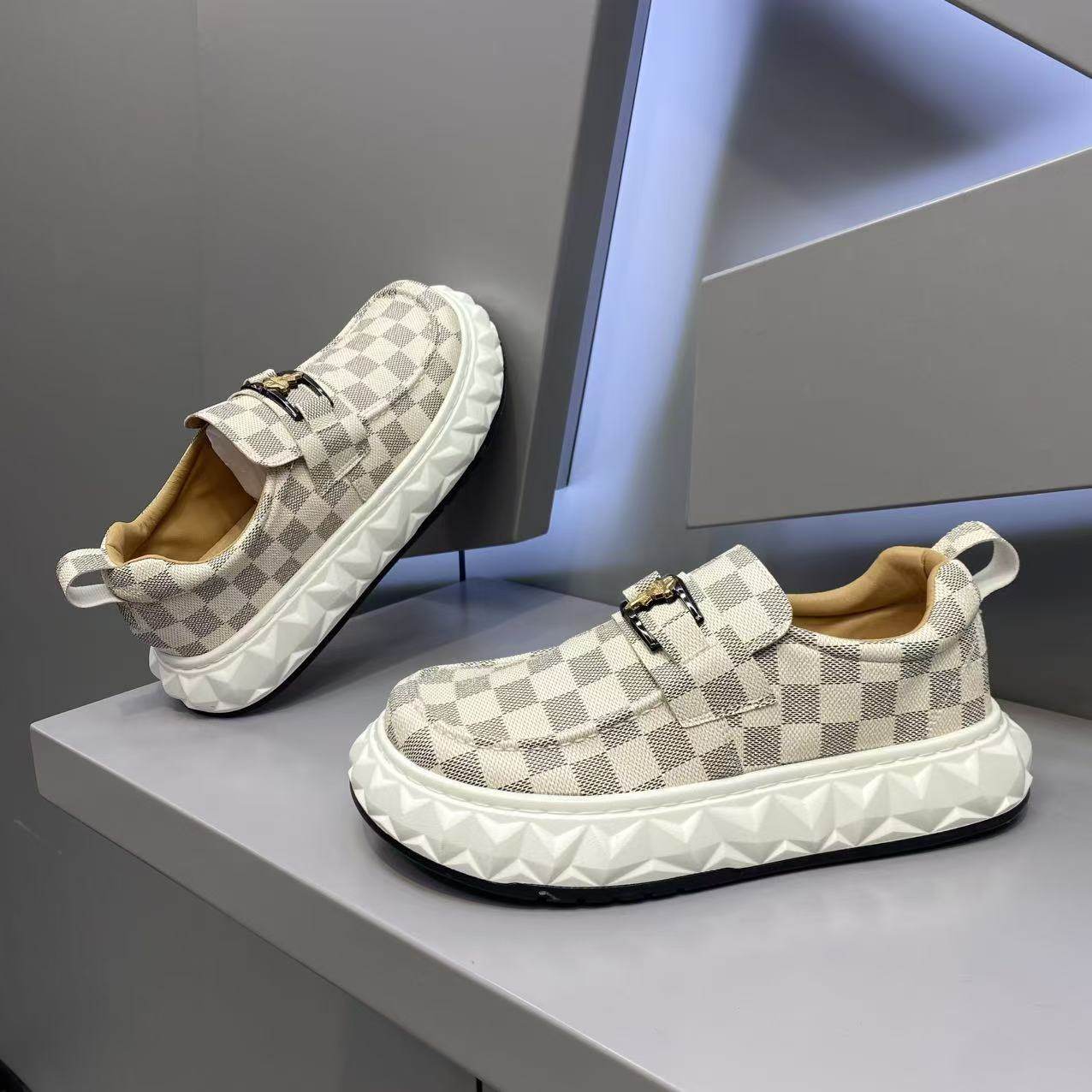 轻便潮流男鞋早春2026个性舒适休闲高档洋气板鞋学生小众潮鞋男鞋,流行男鞋,休闲板鞋,淘宝优惠券,粉丝福利购,淘宝优惠卷