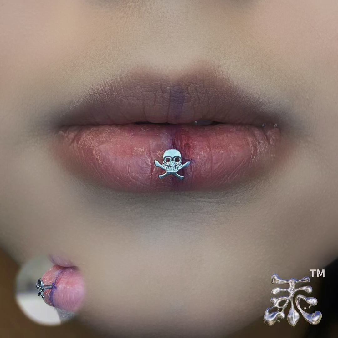 海盗小骷髅钛合金耳钉f136钛合金