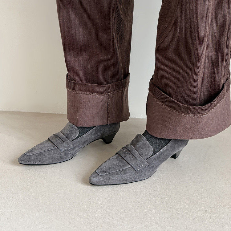 真皮3.5cm粗跟尖头乐福鞋女早春新款通勤百搭ol时尚深口单鞋灰色,女鞋,深口单鞋,淘宝优惠券,粉丝福利购,淘宝优惠卷