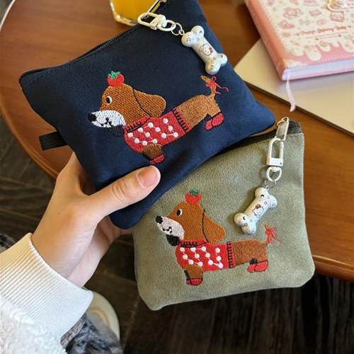 可爱毛绒腊肠狗狗卡包收纳