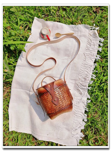 泰国草编包 斜跨女包 自创品牌手工竹编复古棉麻牛皮水桶包