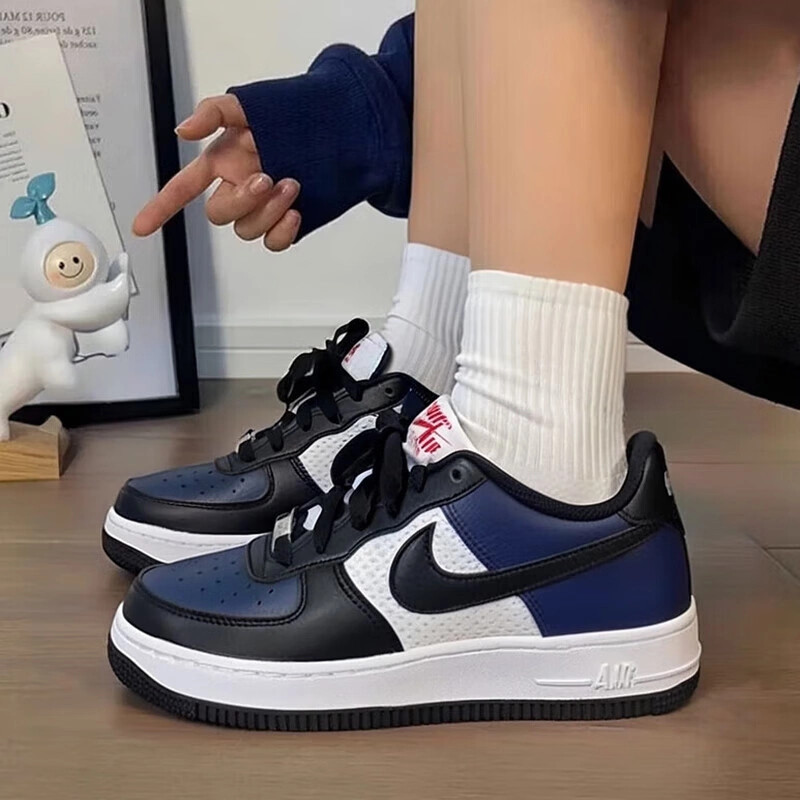 耐克女鞋新款AIR FORCE 1轻便复古休闲鞋经典运动板鞋HJ9201-400