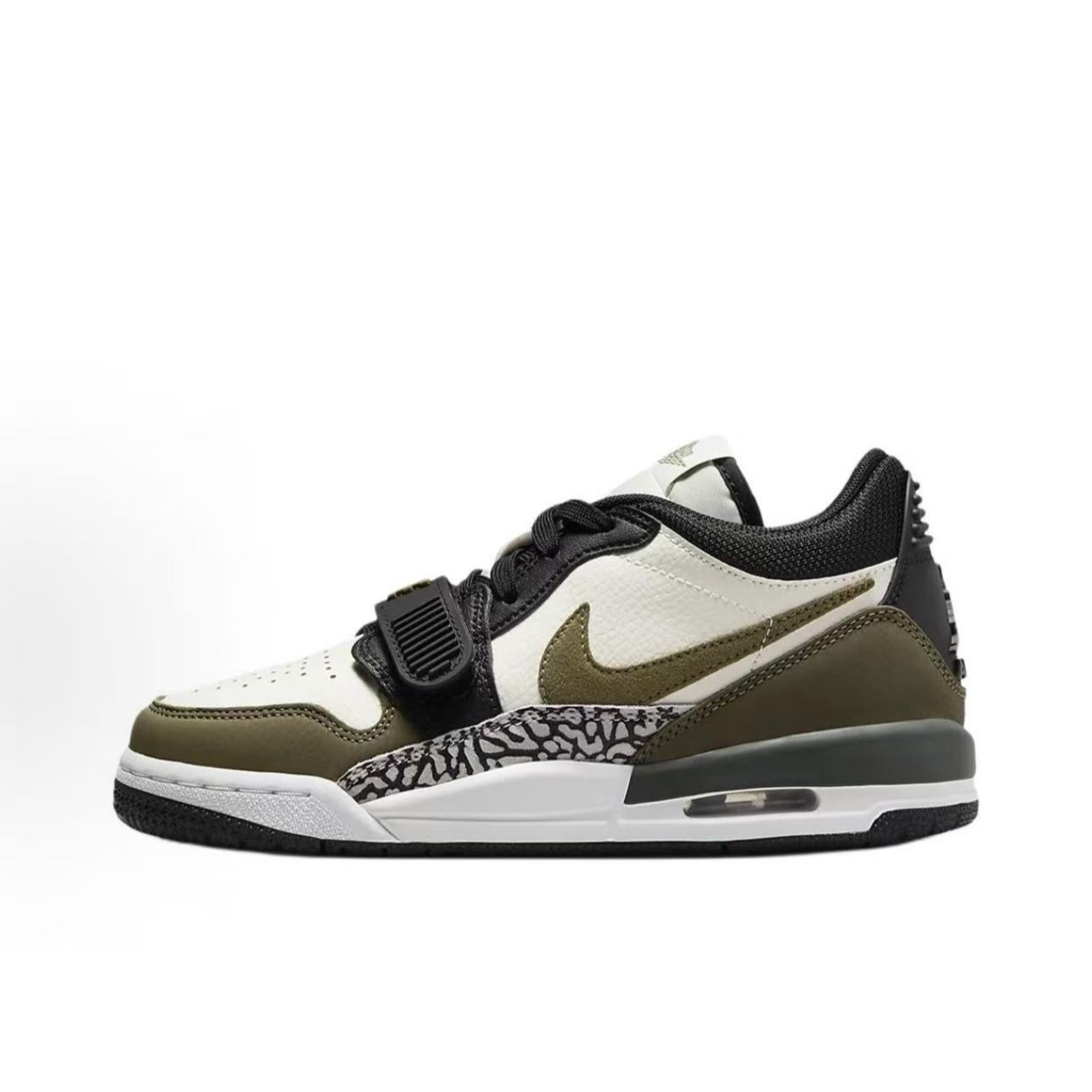 NIKEAIR JORDAN LEGACY舒适百搭 白绿低帮 儿童篮球鞋 CD9054-120