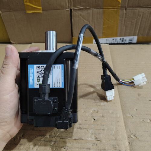 松下Panasonic伺服电机MHMF082C1U1M 20--议价商品