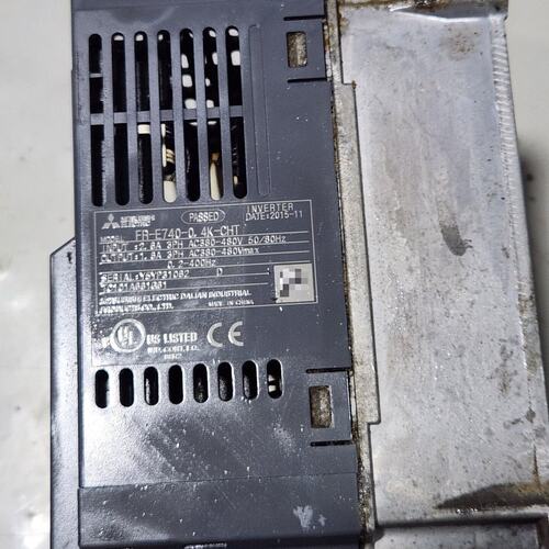 三菱变频器，型号：FR-E740-0.4K-CHT 一台，F--议价商品