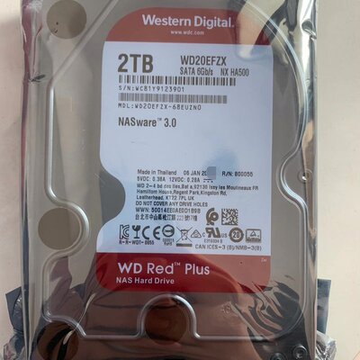 特价出全新24年出厂新款静音西数2TB红盘Plus，WD20--议价商品
