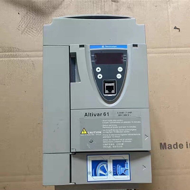 二手施耐德变频器ATV61HU55N4 5.5KW 380V--议价商品