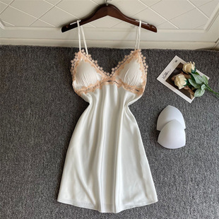 性感睡衣女夏冰丝绸蕾丝花边诱惑带胸垫聚拢v领吊带睡裙春秋薄款
