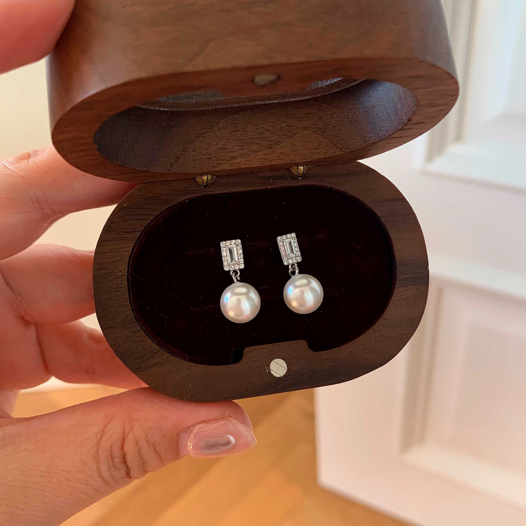 安妮/法式复古轻奢施家珍珠耳环