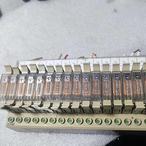 议价继电器模组G7TC-OC16G7TC-OC08G7TC-OC16-1