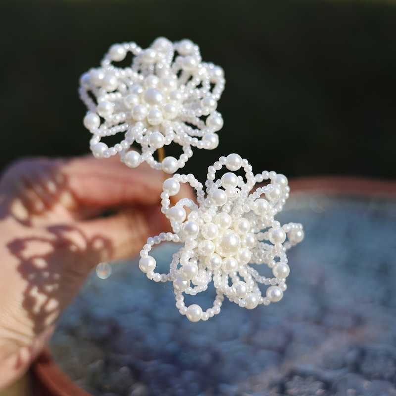 醉流年百搭珍珠花朵点缀发钗旗袍