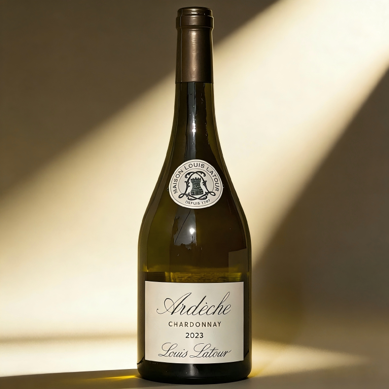 好喝法国勃艮第Louis Latour路易拉图酒庄阿尔代什霞多丽白葡萄酒