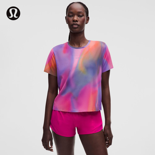 Fast and Free 女士运动短袖 T 恤丨lululemon丨LW3KSMS