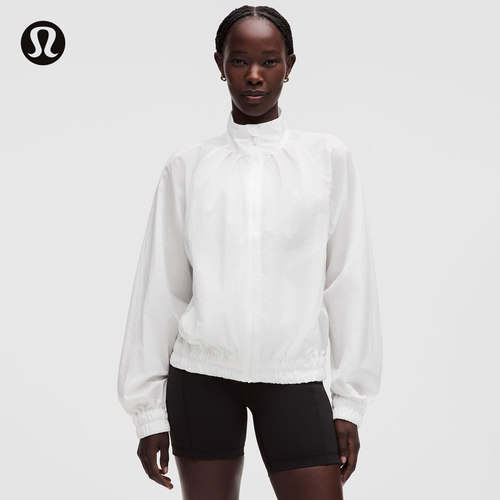 Lightweight女士轻盈版褶饰款运动夹克 拒水丨lululemon丨LW4COTS