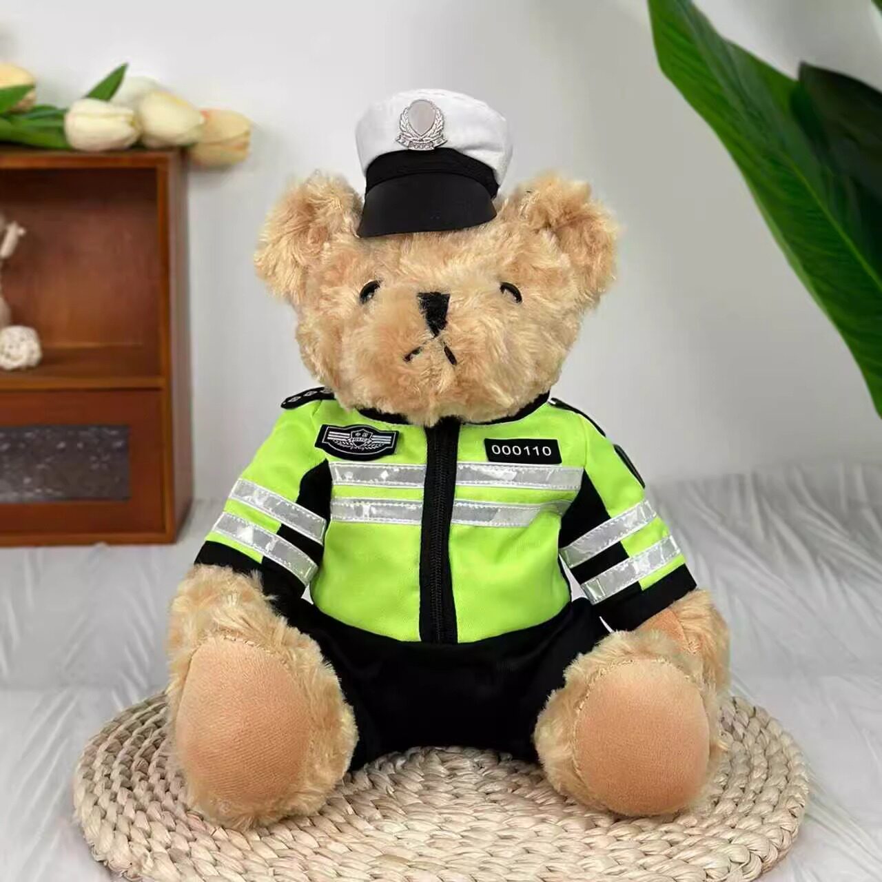 交警小熊玩偶泰迪熊警察小熊公仔制服消防熊可爱玩偶礼品网红反光
