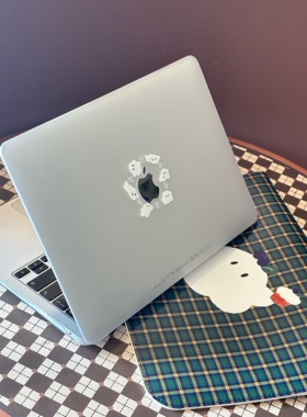 Shesell「小幽灵」可爱搞怪MacBook苹果pro保护壳air保护套原创插画M1M2防磕碰小众
